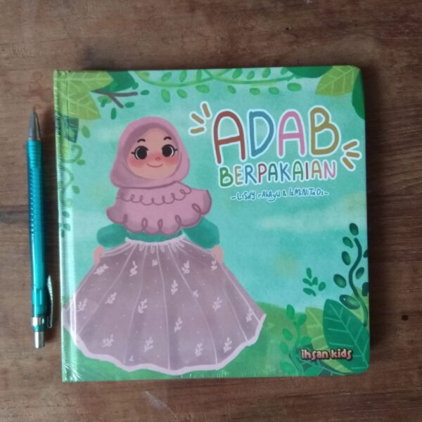boardbook-adab-berpakaian-ihsan-media-1622378603895-1.jpg Boardbook Adab Berpakaian (Ihsan Media)
