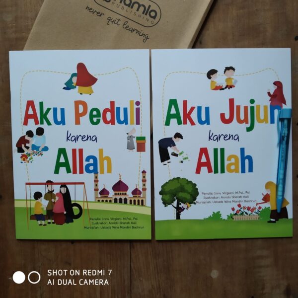 seri-adab-dan-akhlak-namla-2-buku-1629343379526.jpg Seri Adab dan Akhlak Namla (2 buku)
